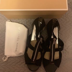 Michael Kors Sandals - Black, size 9
